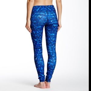 Alo Air Brushed Legging High Waisted Blue
